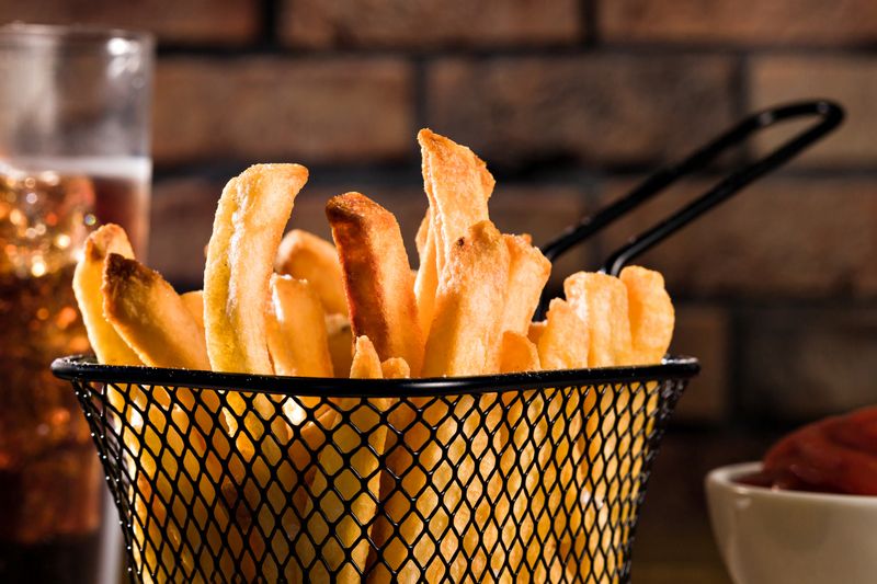 crispy crinkle cut fries side