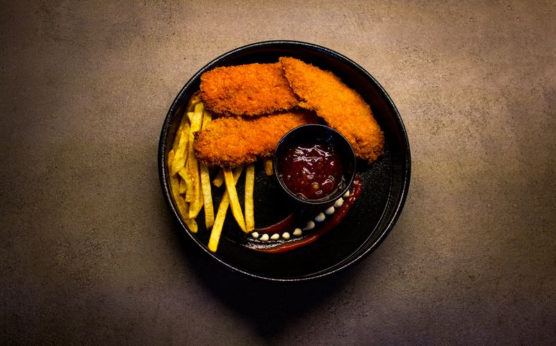 daves chicken catering side dishes including fries and coleslaw